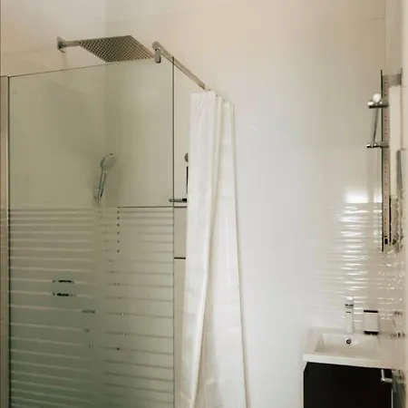 Golden Hour Slivnica