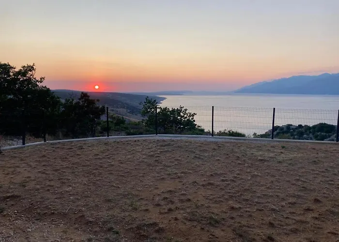 Golden Hour *