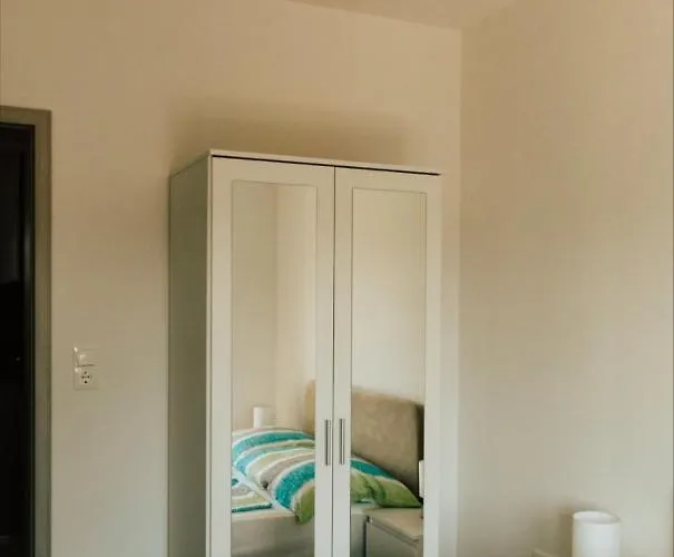 Golden Hour بيت للعطل